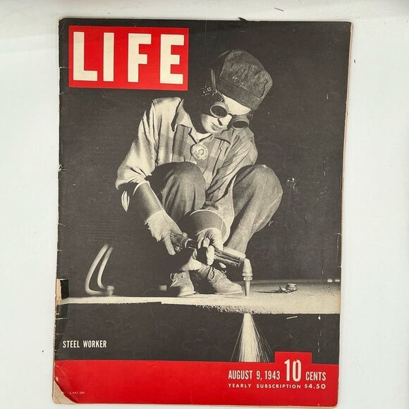 Magazine Coffee Table Book - Red and Black Cover - Picture 1 of 7